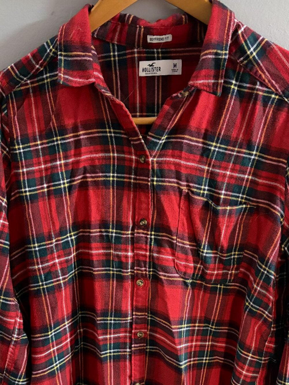 Hollister boyfriend fit red plaid flannel, M